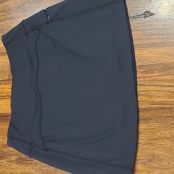 Orvis Black Skort with Pockets Size Med Pickelball - Picture 5 of 6
